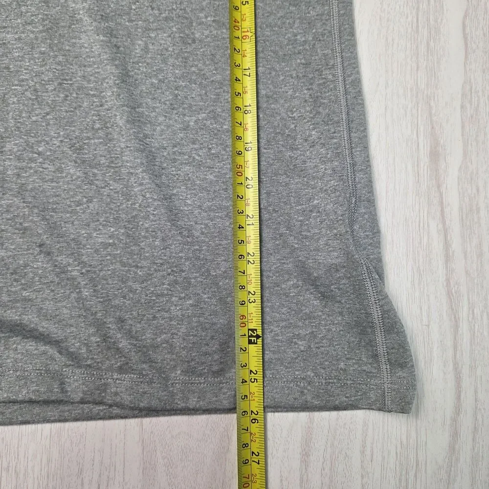 Nike Dri-FIT Womens Lot 2 Long Sleeve V-Neck Athletic T-Shirt Sz M Gray Orange